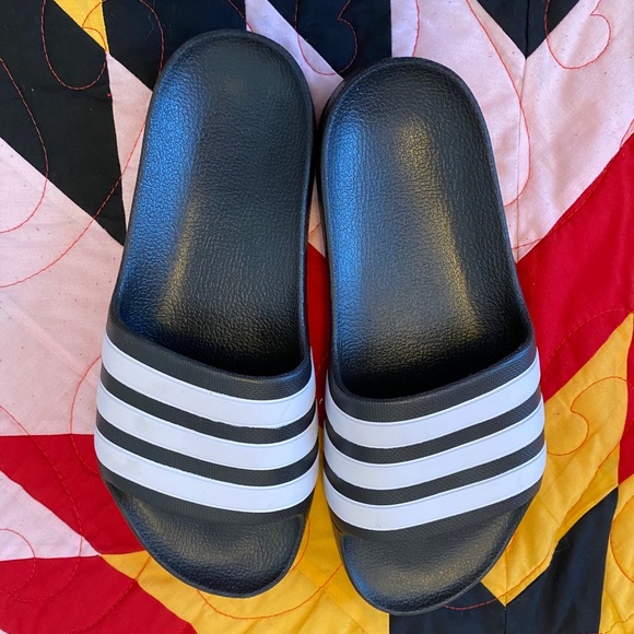 Adidas slides - Picture 1 of 2